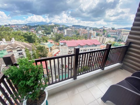 QFandZ Baguio Homestay at BRENTHILL Condominium Appart-hôtel in Baguio