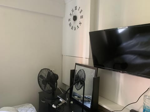 Lovely room in South London Vacation rental in Croydon