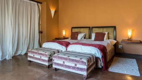 203 Zebula - 5 Bedroom 20 sleeper Casa in South Africa