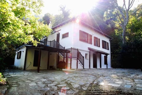 The Cottage in the Trees House in Magnesia Prefecture, Greece