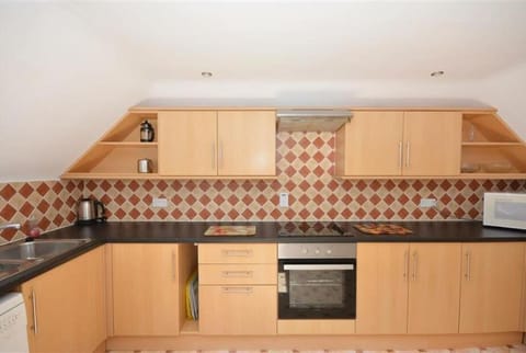 Kitchen or kitchenette, dishwasher, minibar, pet friendly, stove