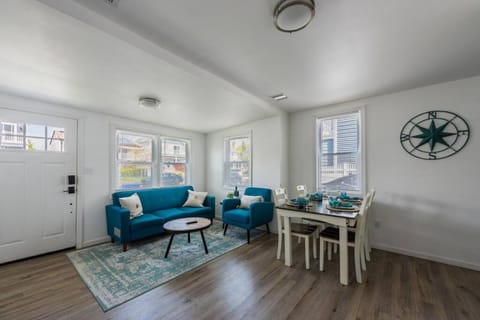 Highly Rated Beach House 3 5 Blocks from the Beach House in Belmar