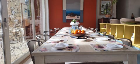 Situation exceptionnelle, villa Labori, luxueuse Villa in Malaucène