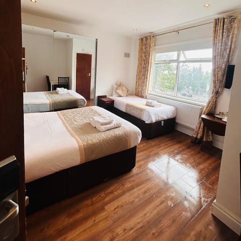 Sinai Hotel Bed and Breakfast in Wembley