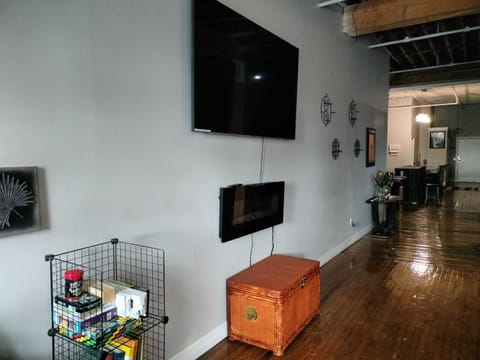 FULLY EQUIPPED FOR THE 2024 NFL DRAFT!!! - Downtown Detroit Loft Condo in Windsor