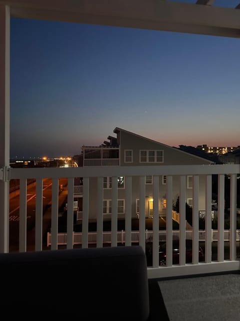 Beach House in heart of NYC Casa in Arverne