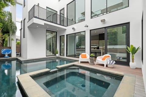 Property building, Pool view, Swimming pool