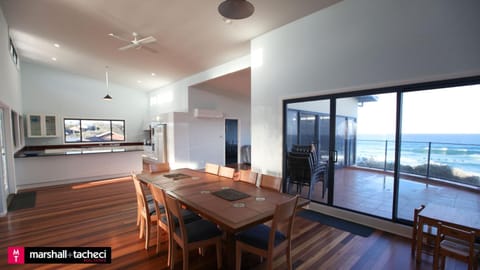 Bermagui bliss beachfront holiday house Maison in Bermagui