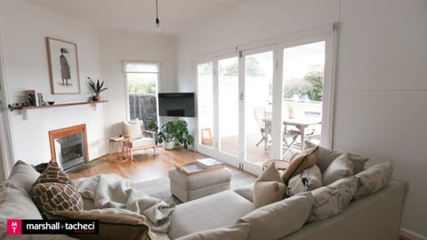 Wallaga Street Cottage Linen provided Casa in Bermagui