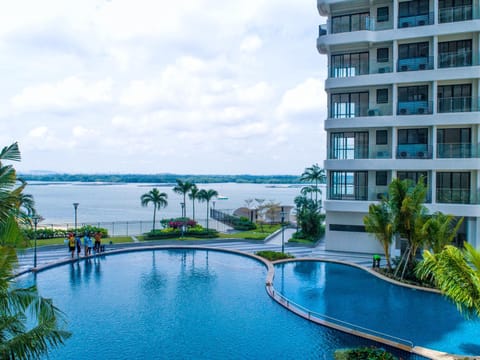 Natural landscape, Pool view, Sea view, Sea view, Swimming pool