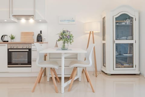 Haus Dieksee Holm Seeromantik Apartment in Eutin