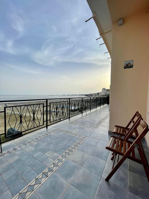 Patio, Natural landscape, View (from property/room), Balcony/Terrace, Sea view