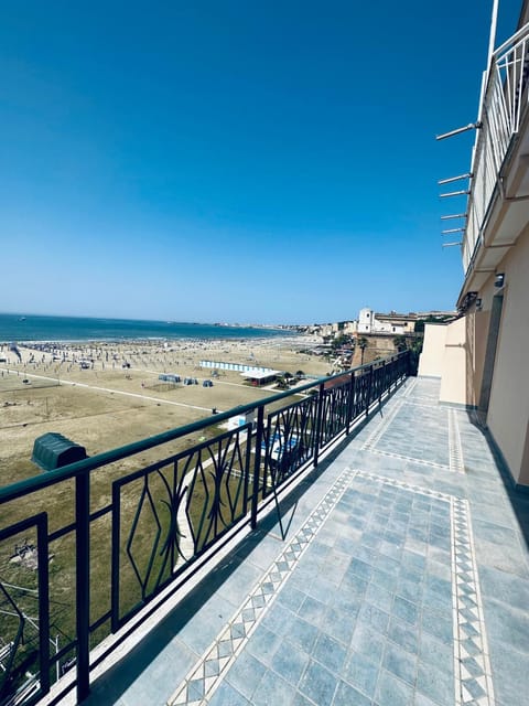 Day, Natural landscape, View (from property/room), Balcony/Terrace, Beach, Sea view