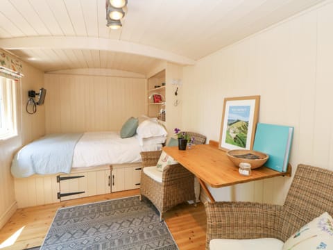 Shepherd's Hut Maison in Edale