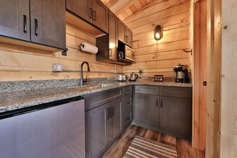 Pet Friendly Cabins in Hanksville Utah Casa in Capitol Reef