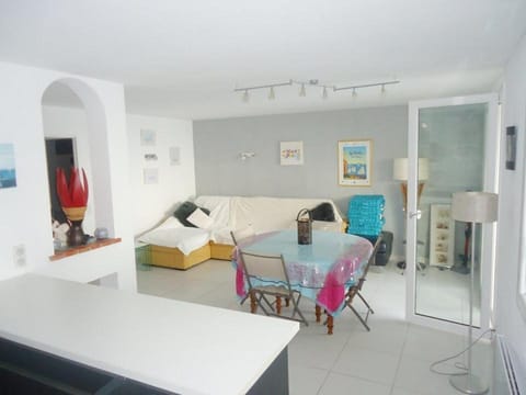 Bel appartement 2 chambres vue mer panoramique Apartment in Cavalaire-sur-Mer