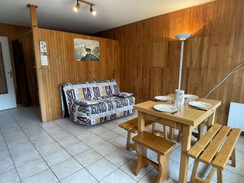 Charmant studio à Praz-Sur-Arly pour 5 pers. proche ski et lac, parking et casier à ski inclus - FR-1-603-79 Apartment in Megève