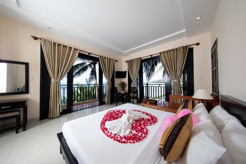 Hon Rom Central Beach Resort Resort in Phan Thiet