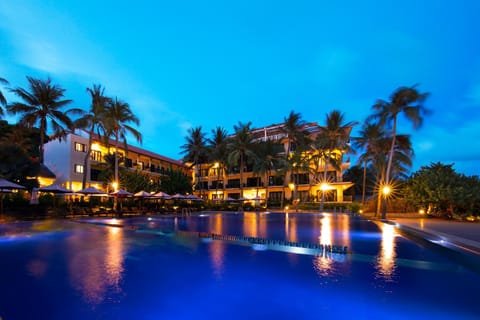Hon Rom Central Beach Resort Resort in Phan Thiet
