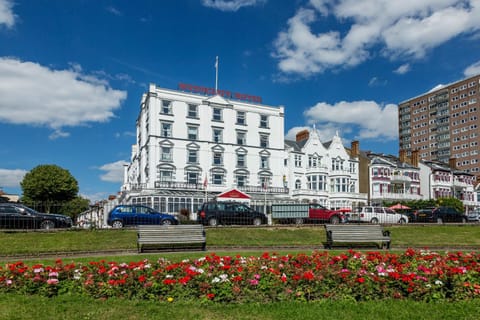 Muthu Westcliff Hotel (Near London Southend Airport) Hotel in Southend-on-Sea