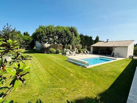 Garden, Garden view, Pool view, Swimming pool, sunbed