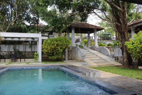 Fort Edge Retreat Bed and Breakfast in Southern Province