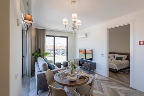 19 Nineteen Suites - Espinho Apartment in Porto District