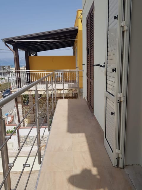 casa aquila 200mt dalla spiaggia House in Alcamo