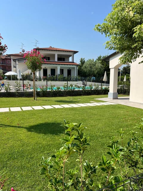 Property building, Garden, Garden view