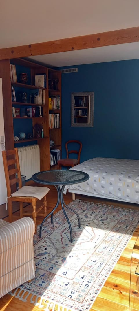 Library, Bedroom