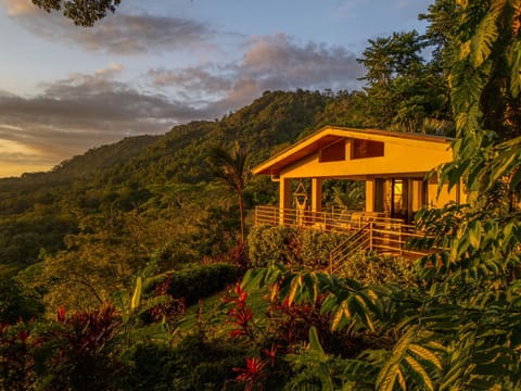 Casa Frenchie & Casa Louie Villa in Bahía Ballena