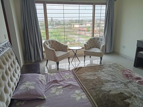 Bed, View (from property/room), Balcony/Terrace, Bedroom