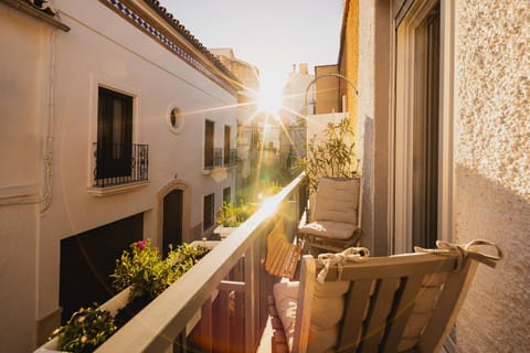 Balcony/Terrace, City view