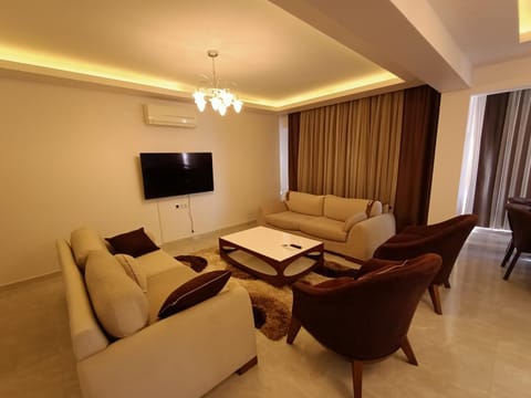 Flat For Rent At The City Center Of Kuşadası Apartment in Kusadasi