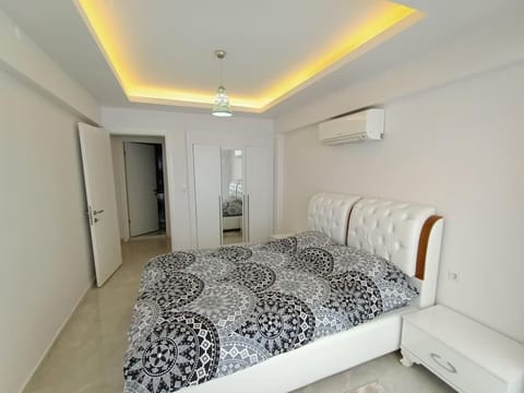 Flat For Rent At The City Center Of Kuşadası Apartment in Kusadasi