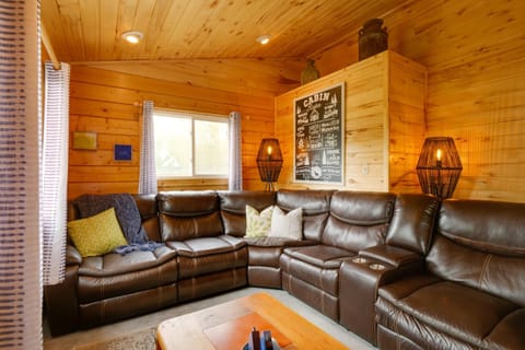 Grand Lake Cabin Rental with Grill and Mountain Views! House in Rocky Mountain National Park