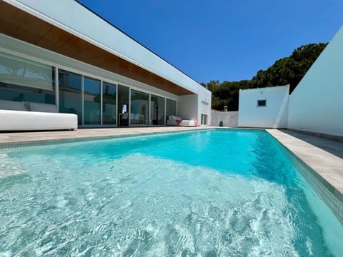 Casa El Azul House in Chiclana de la Frontera