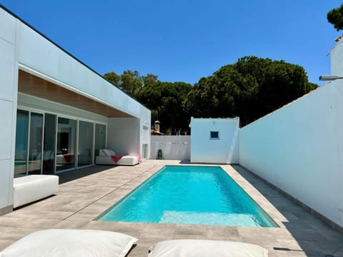 Casa El Azul House in Chiclana de la Frontera