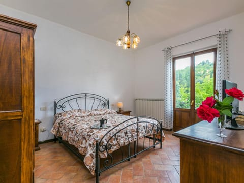 Holiday Home La Casina di Luca by Interhome Haus in Greve in Chianti