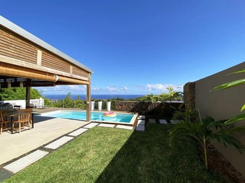 Villa Palypala avec piscine et vue océan Villa in Saint-Paul