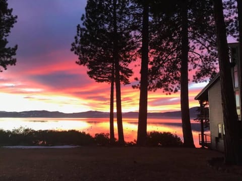 Million Dollar Views of Lake Tahoe - #13 Casa in Kings Beach