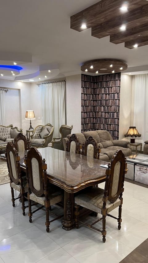 amazing apartment in the most luxurious area of ​​the Fifth Settlement Apartment in New Cairo City