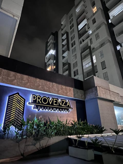 Modern pent house apartment, close to everything Appartement in Dosquebradas