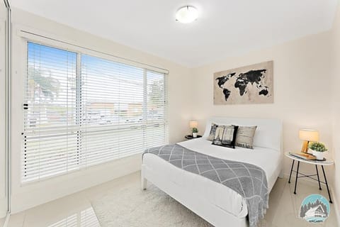 Aircabin - Oxley Park - Lovely & Comfy - 2 Bed Haus in Mount Druitt