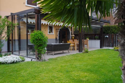 Property building, Garden, Garden, Garden view