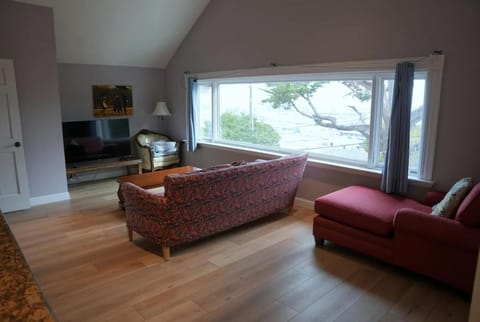 Marin Edwardian Mansion w/ San Francisco Bay Views Condominio in Greenbrae