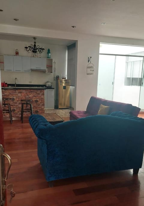 Depa Excelente Vintage Apartamento in La Molina