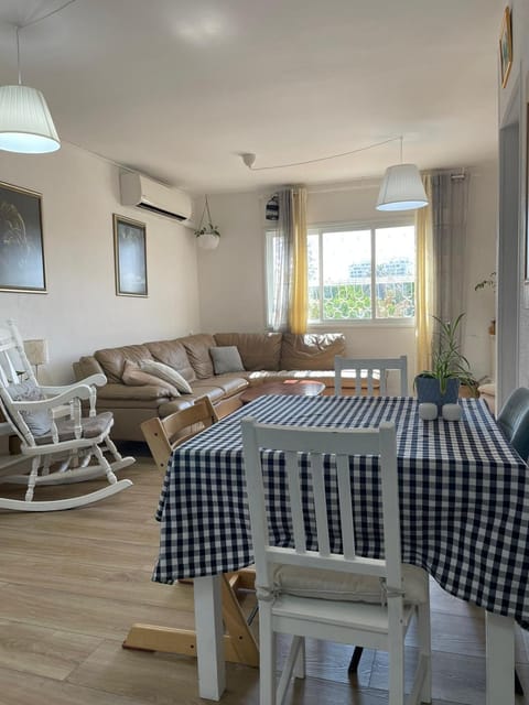 דירה נעימה ומפנקת באזור יפו Apartment in Tel Aviv-Yafo