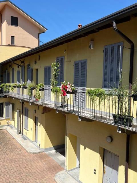 Le Corti di Legnano DUE. Monolocali centralissimi Apartamento in Legnano