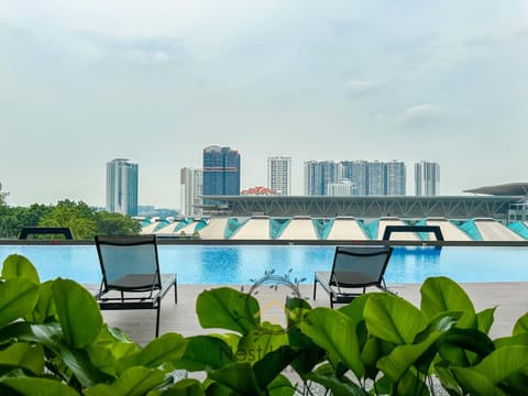 View (from property/room), Swimming pool, sunbed